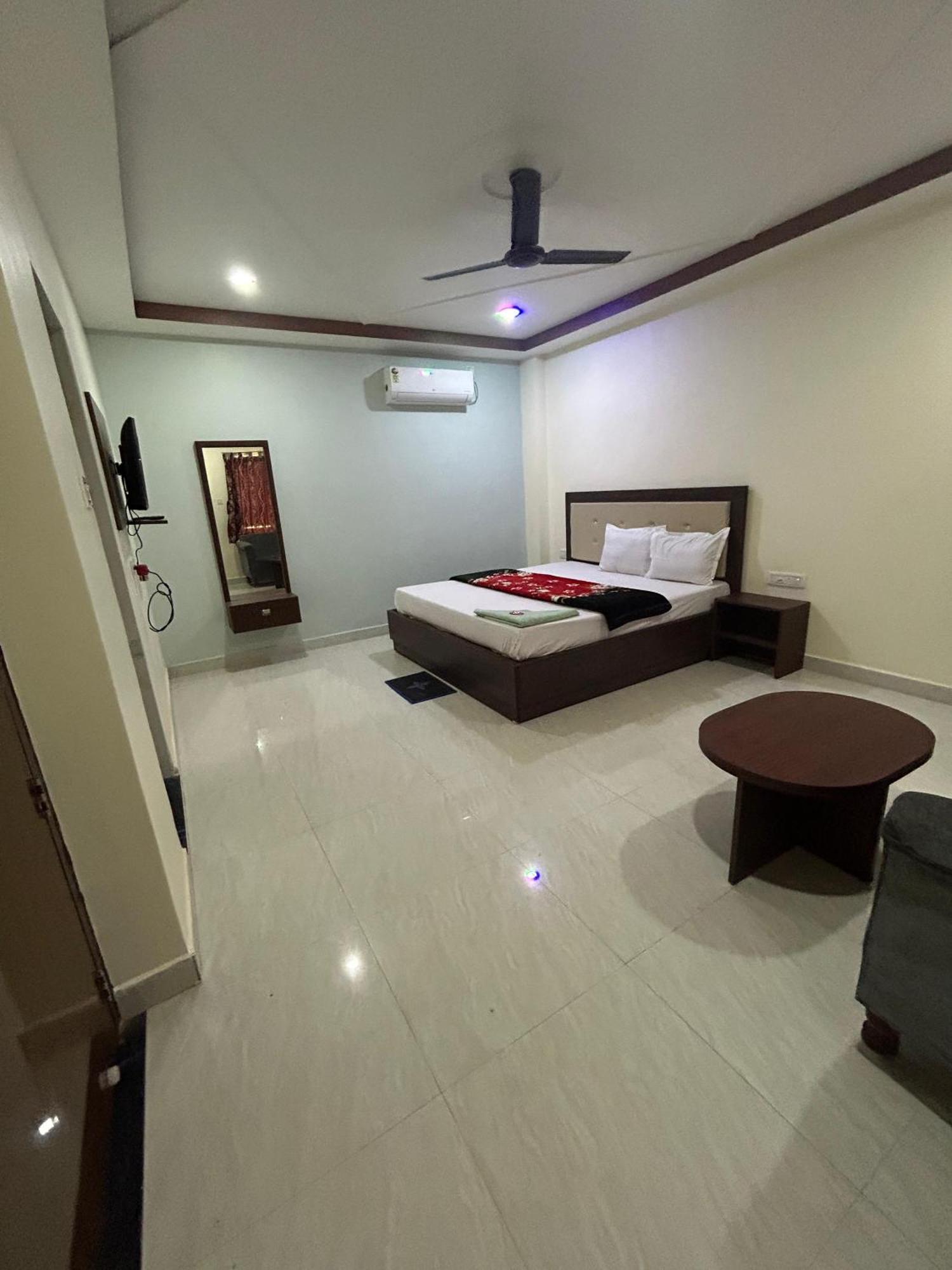 Prantik Hotel And Resorts Tajpur Екстериор снимка